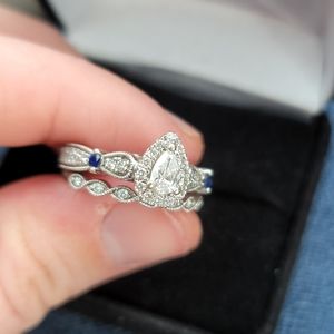 Vera Wang Love Collection Teardrop Pear Diamond and Sapphire Ring Size 6